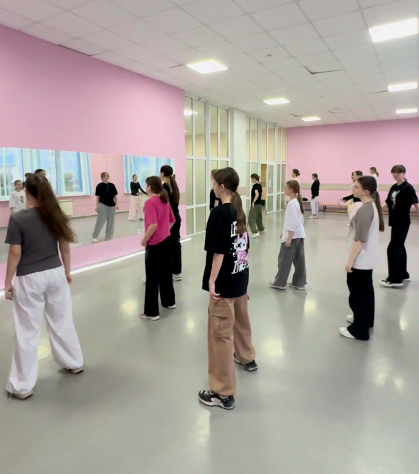 Отрывок энергичной репетиции по направлению Джаз-фанк