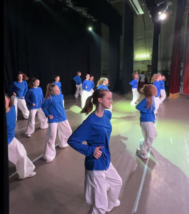 Отчётный концерт, Джаз-фанк, подростковая группа