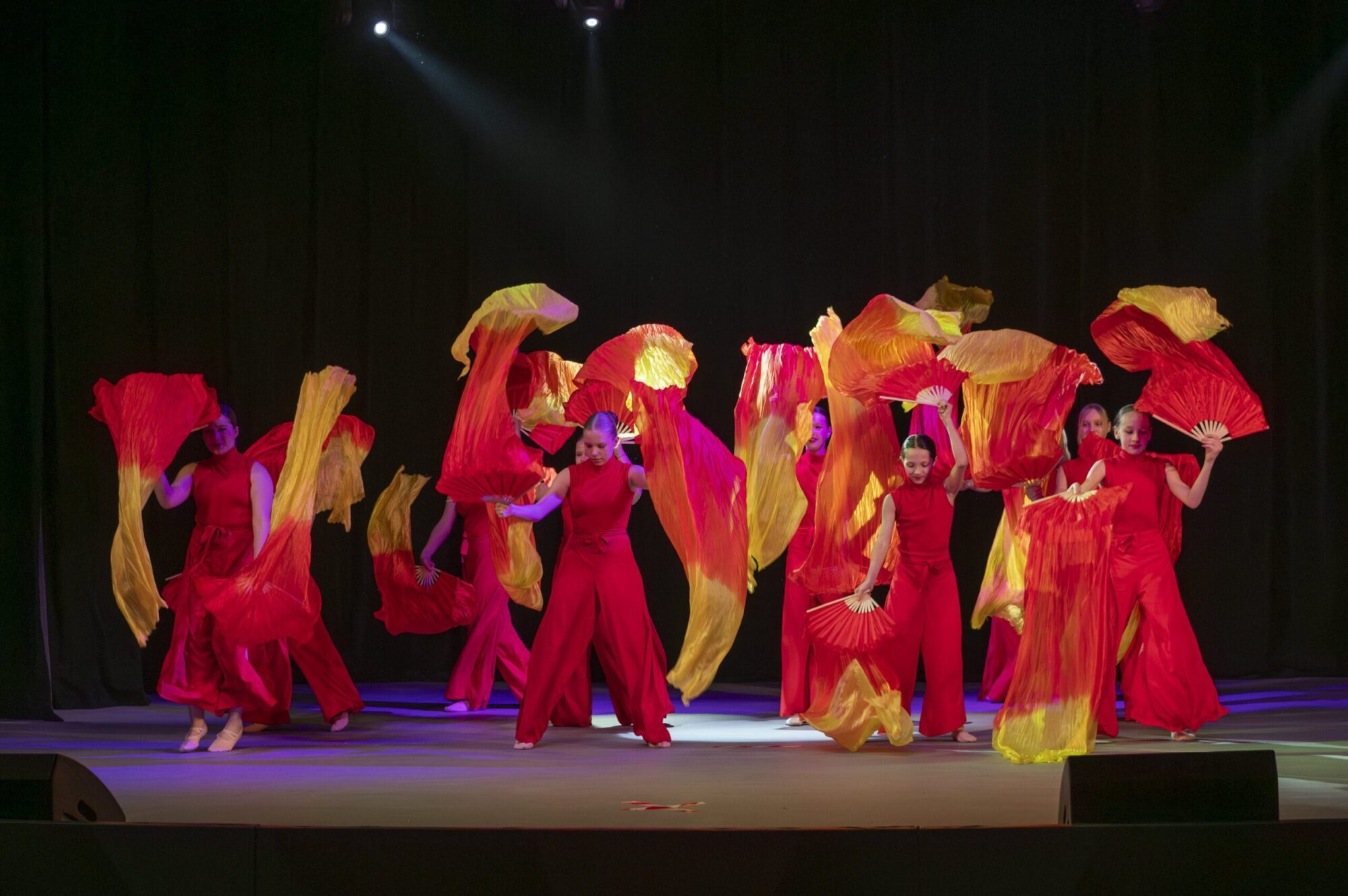 Хип-хоп или современный танец? Как выбрать направление танцев по темпераменту ребенка